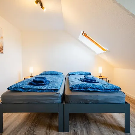 Wohlfuehl-apartment Fuer Urlauber Und Geschaeftsreisende Appartamento *