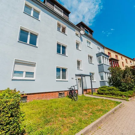 Wohlfuehl-apartment Fuer Urlauber Und Geschaeftsreisende * Magdeburgo